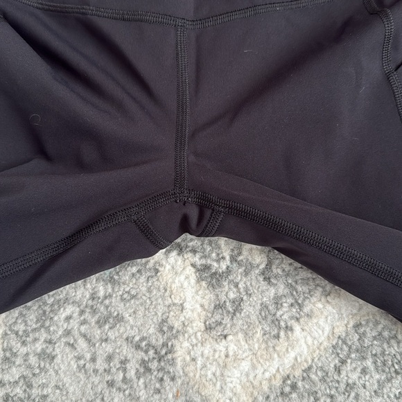 Lululemon Pace Rival Crop *Full-On Luxtreme 22" - Picture 3 of 9